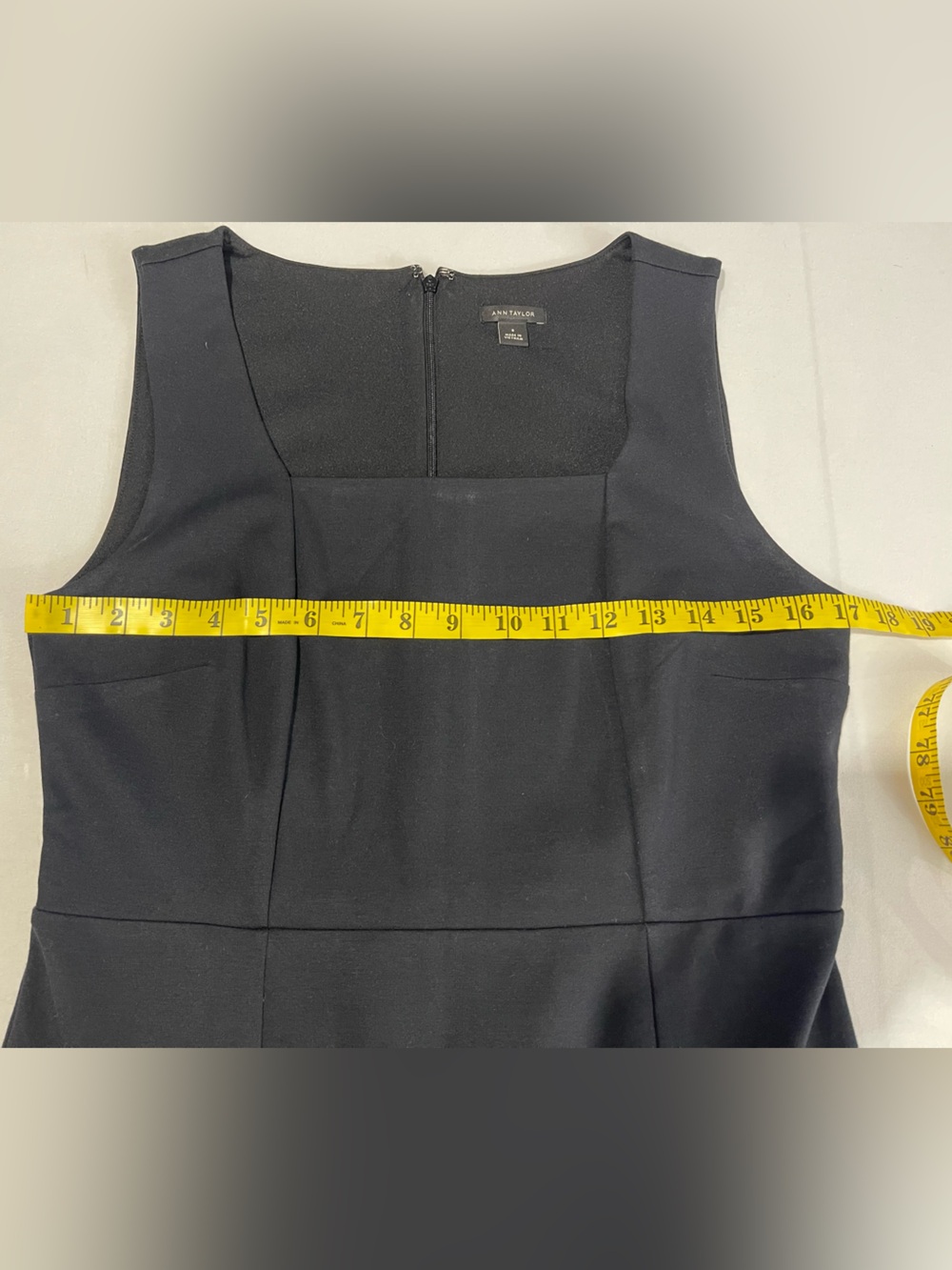 Ann Taylor Black Square Neck Sleeveless Sheath Workwear Funeral Dress Size 8 - Picture 5 of 9